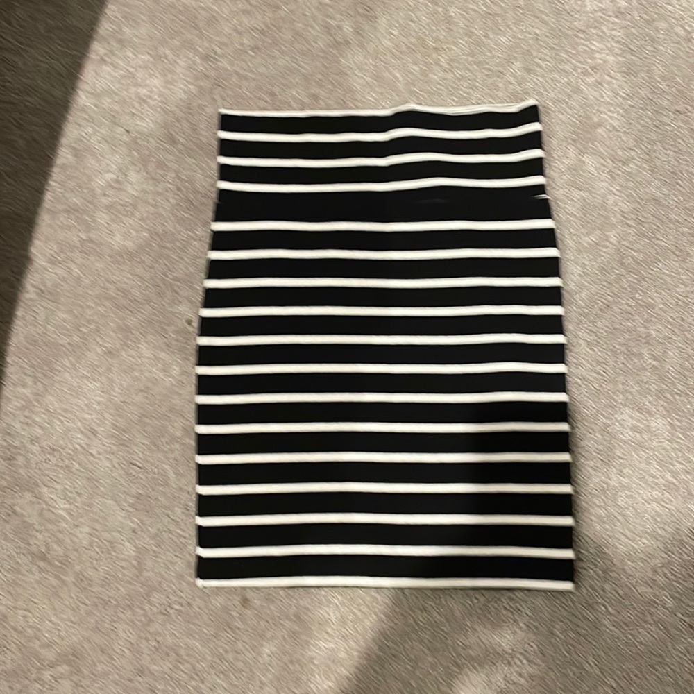 Forever 21 size medium skirt